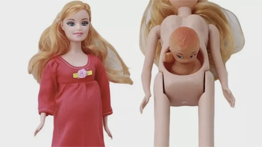 Pregnant Barbie 